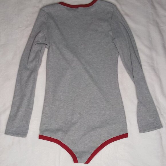 Womens π· Adorable Gray And Deep Plum Long Sleeve Full Back Bodysuit Play Suit - Picture 6 of 7